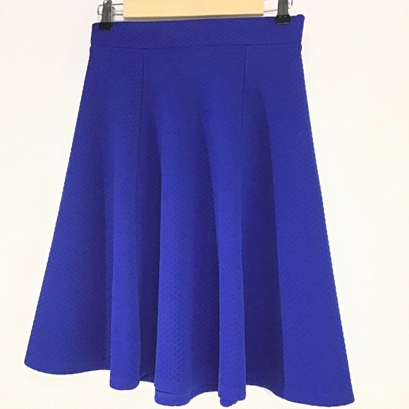 Knit Skater Skirt  NWOT - Picture 2 of 4